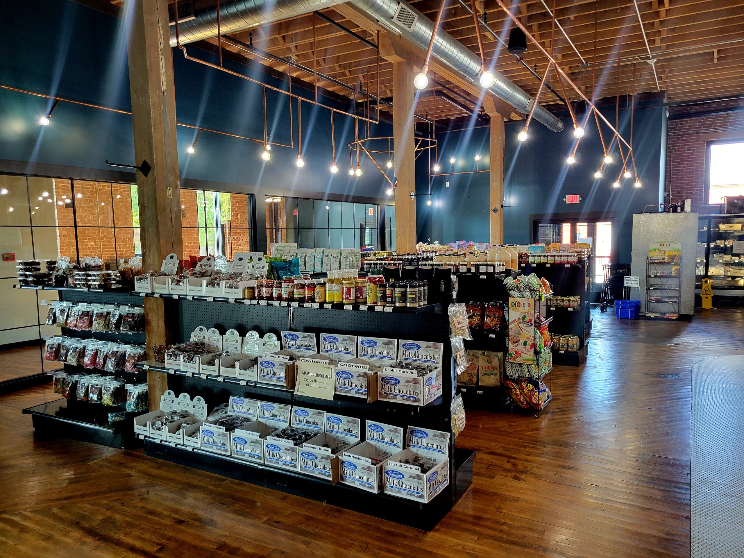 Country Market Inside Store broad view image 2 - Facebook